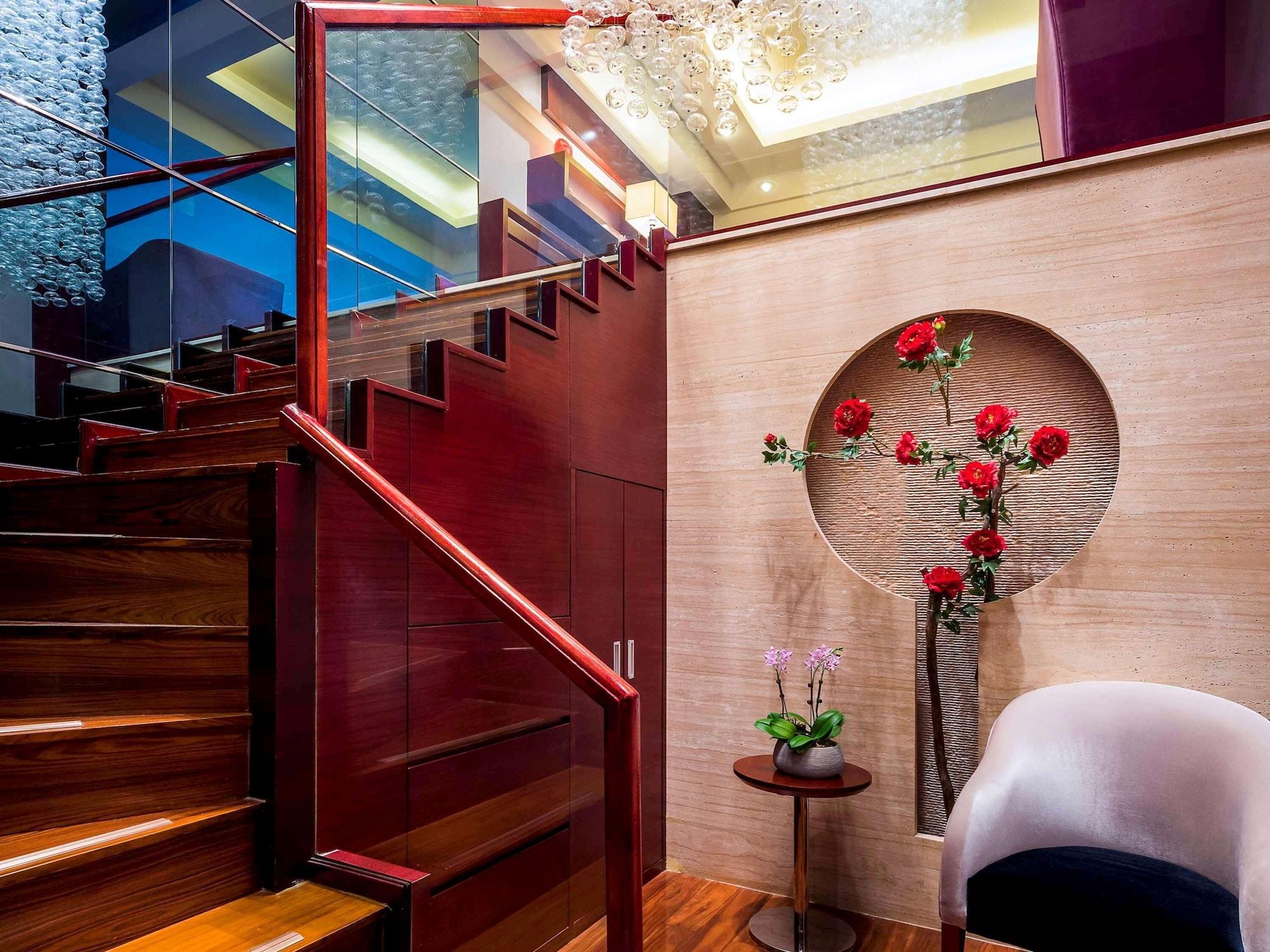 Grand Mercure Xiamen Downtown-Free Welcome Fruit & Metro Station Exterior foto