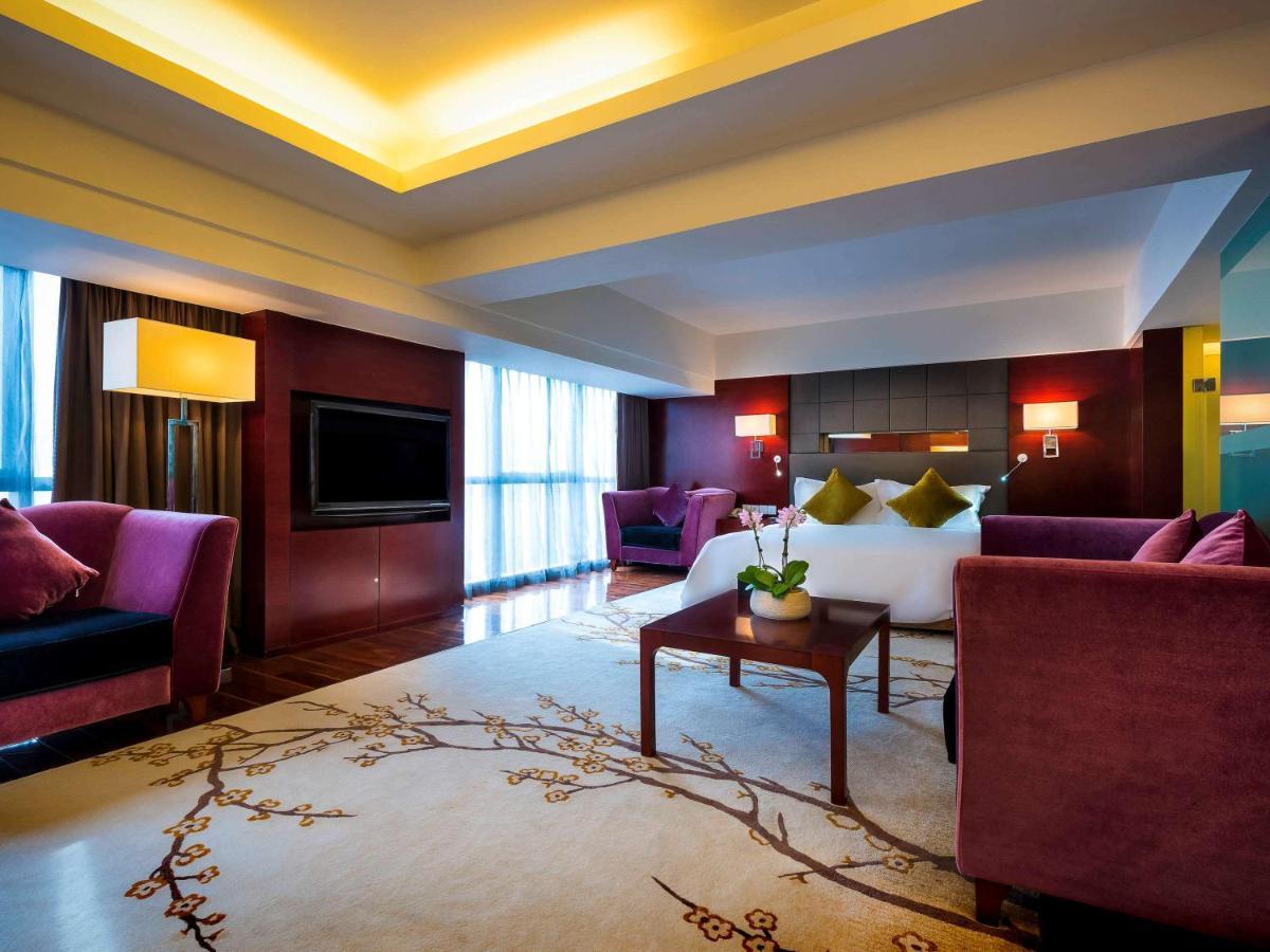 Grand Mercure Xiamen Downtown-Free Welcome Fruit & Metro Station Exterior foto